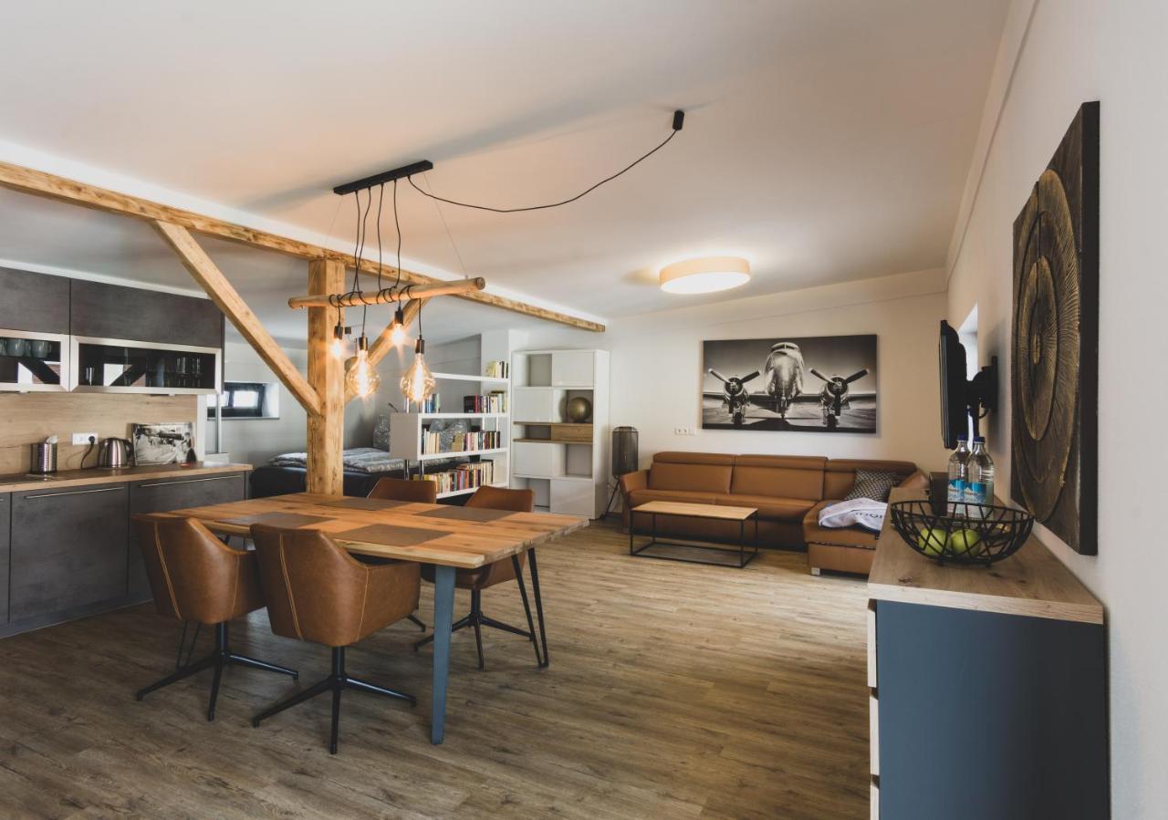 Modernes Loft Vor Den Toren Des Chiemgaus Tacherting Extérieur photo