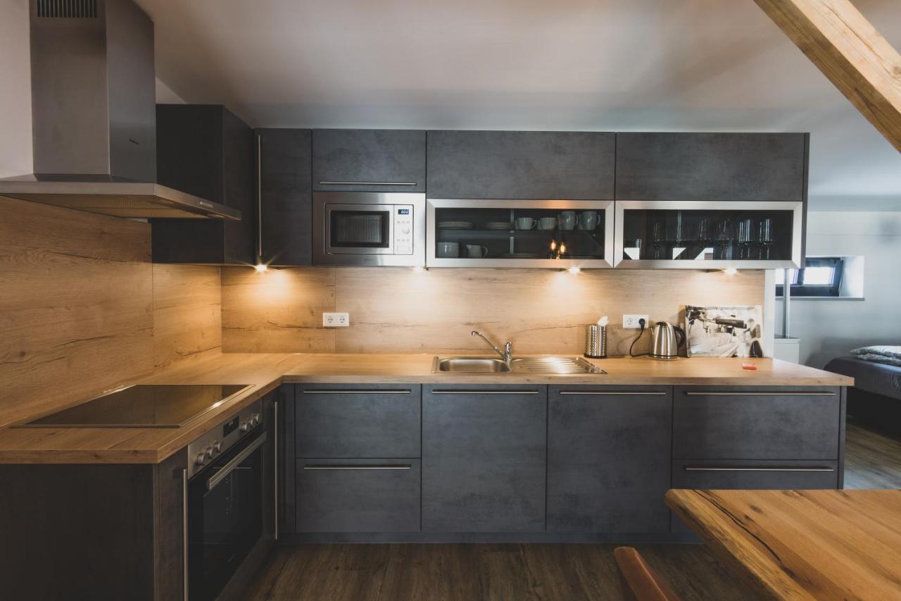 Modernes Loft Vor Den Toren Des Chiemgaus Tacherting Extérieur photo